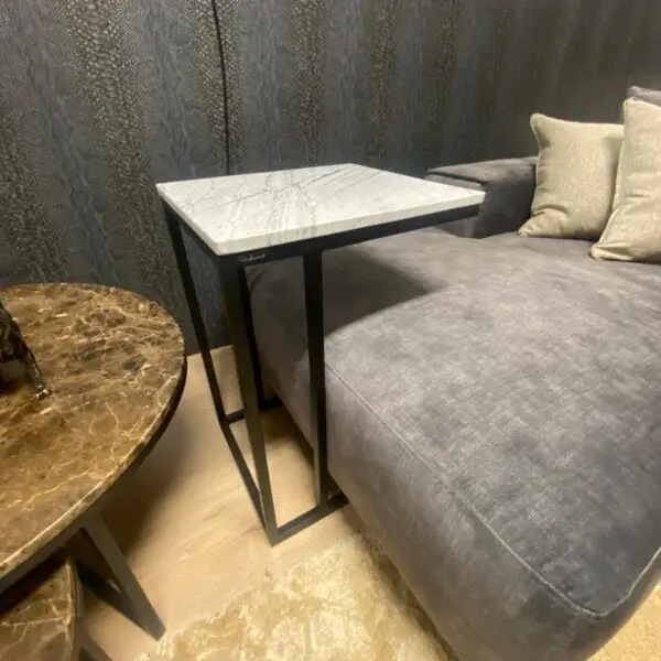 Bijzettafel Leiden – Elegant en Praktisch