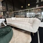 Richmond Interiors – Bank Huxley